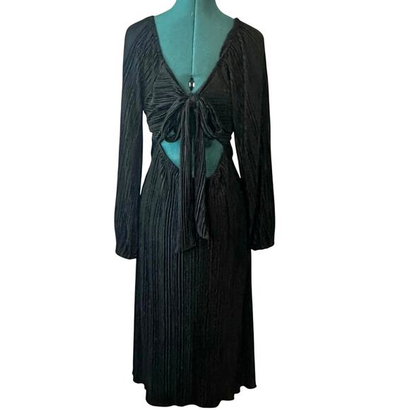 Arula Black Pleated Knot Front Cutout Midi Dress Long Sleeve Size A (L/XL) - Picture 2 of 6